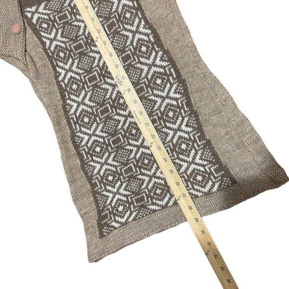 𝅺puella Brown Tribal Print Wool Blend Sweater w/Terracotta Buttons - Picture 5 of 8